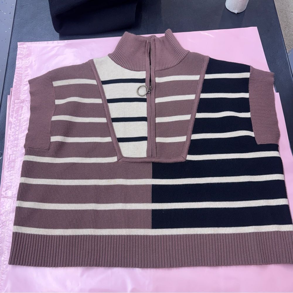 Entro Half-Zip Colorblock Striped Sweater Vest M – Boutique Cutie! - Picture 8 of 11